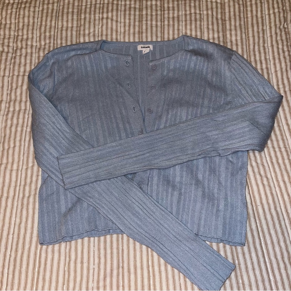 Garage cardigan